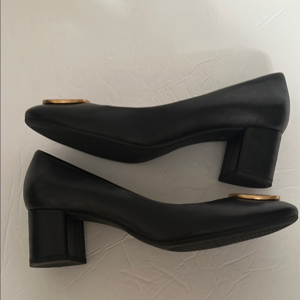 Tory Burch Black Leather Flats